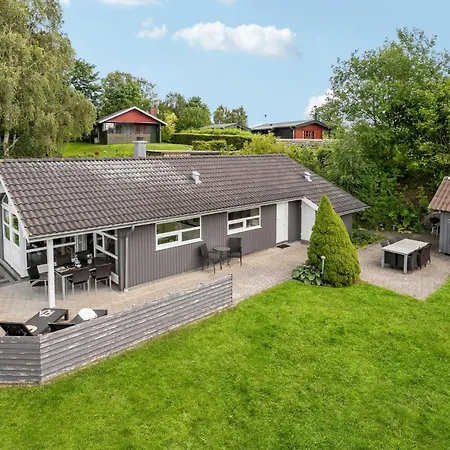 2 Bedroom Stunning In Holiday home